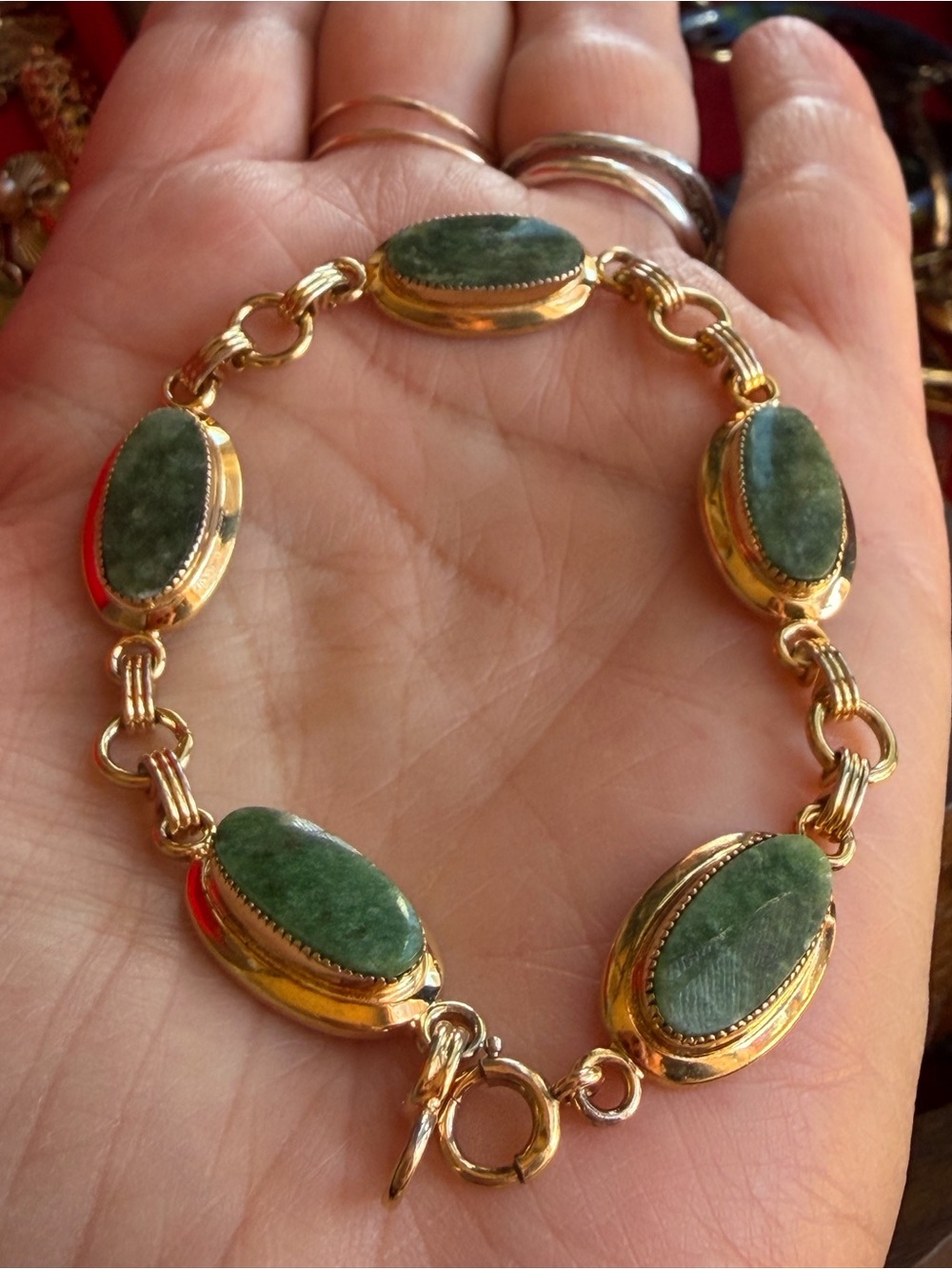 1/20 12K Gold Filled Green Jade Cabochon Link Bracelet.